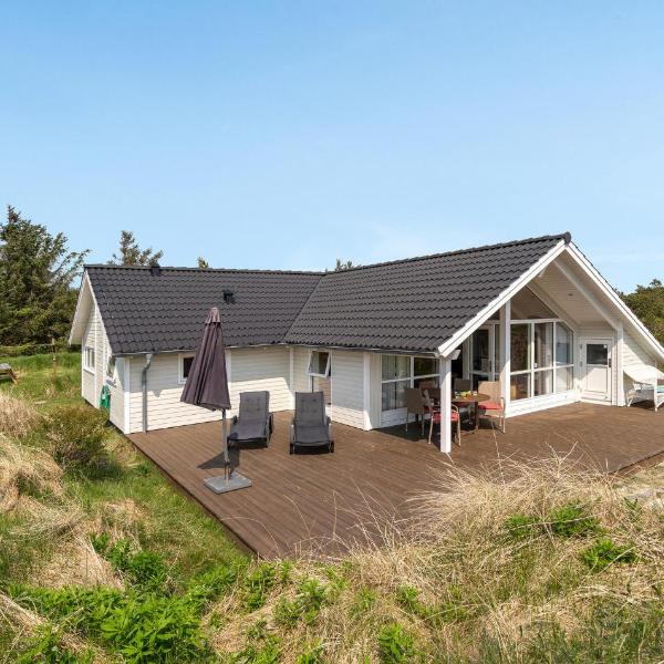 3 Bedroom Nice Home In Ringkbing