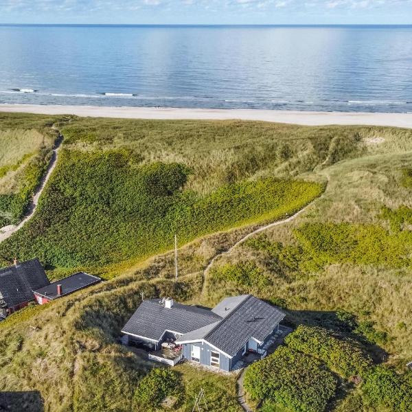 Cozy Home In Hvide Sande With House Sea View