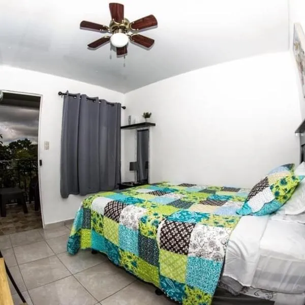 Hostal Jasmin, ξενοδοχείο στο Berlín