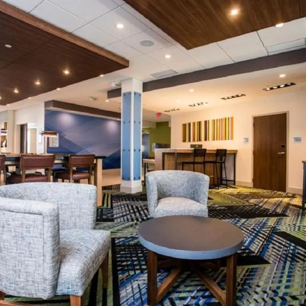 Holiday Inn Express & Suites Rehoboth Beach by IHG, hotel em Rehoboth Beach