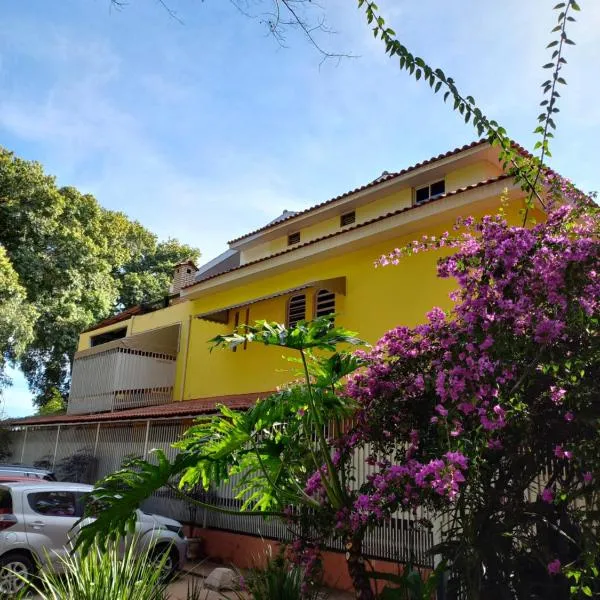 Kzazendf Cama&Cafe Hospedagem Familiar, hotel in Brasilia