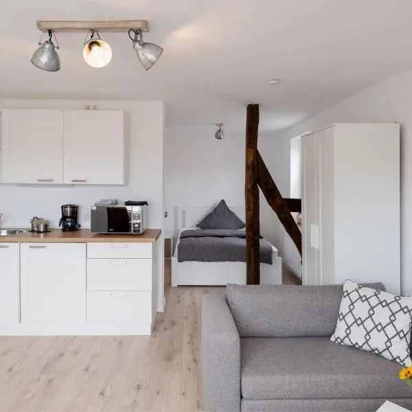 Gästehaus Hegerweg 2, Calden, hotel v destinaci Calden