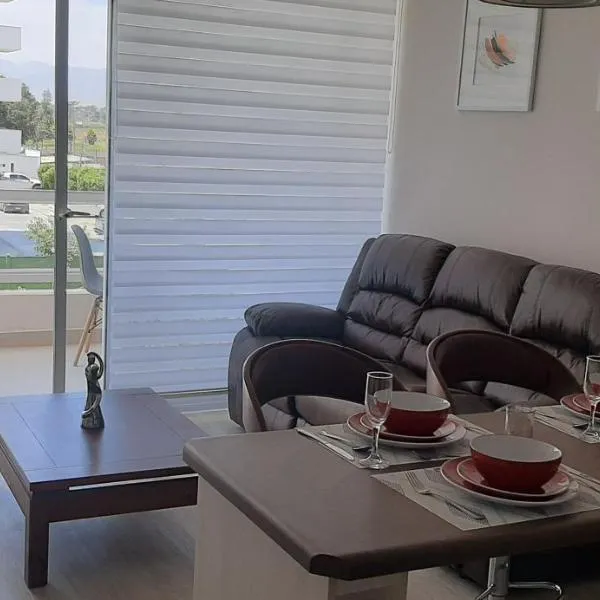 Bonito y Acogedor Dpto Av Pacífico 3100, La Serena, hotel in La Serena