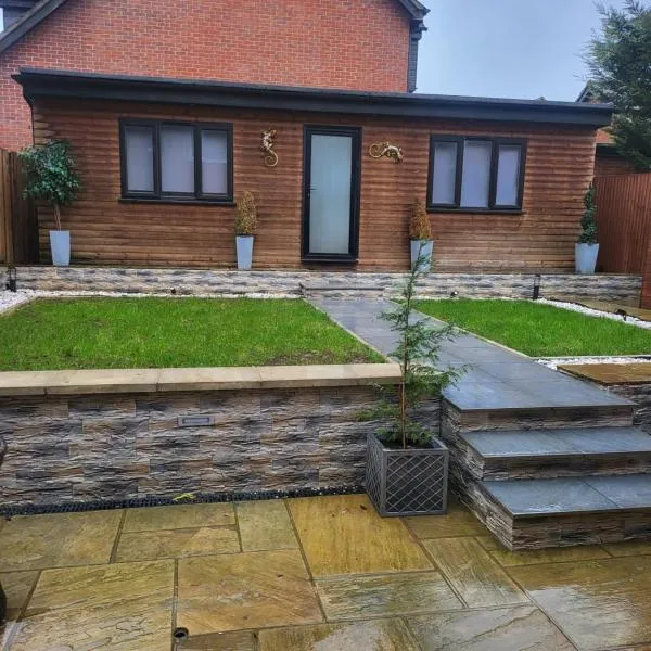 Midway, ξενοδοχείο σε Garston