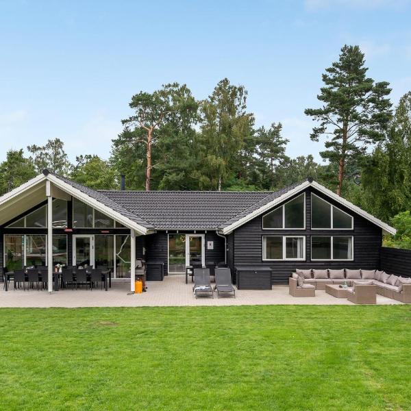 Amazing Home In Frederiksvrk With 8 Bedrooms, Wifi And Indoor Swimming Pool