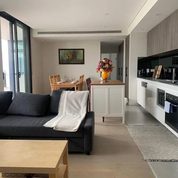 2 bedroom In the Middle of Sydney with Beautiful River View, hotelli kohteessa Sydney