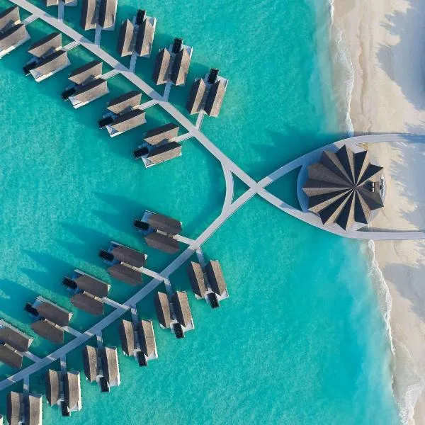 Kuredhivaru Resort and Spa - Maldives, hotel in Manadhoo
