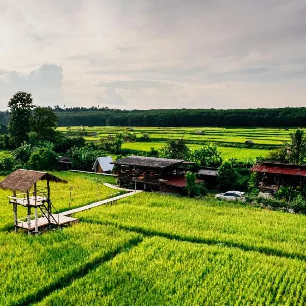 Na mong Homestay、ナーンのホテル