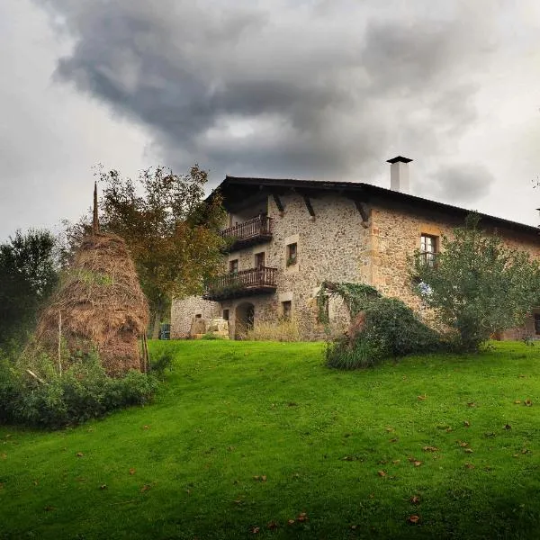 OIHARTE, hôtel à Cerain