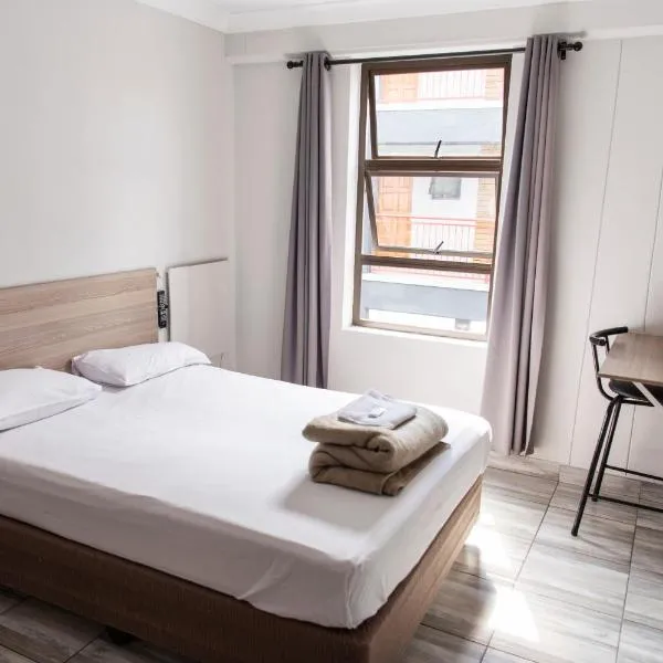 Ecomotel Louis Botha, отель в Йоханнесбурге