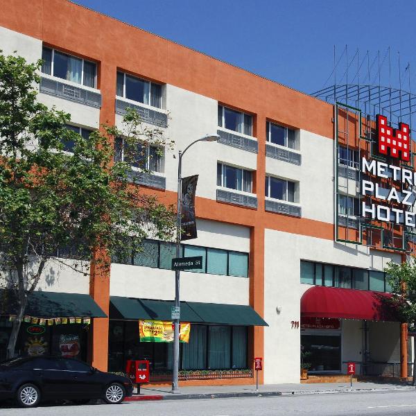 Metro Plaza Hotel, Los Ángeles