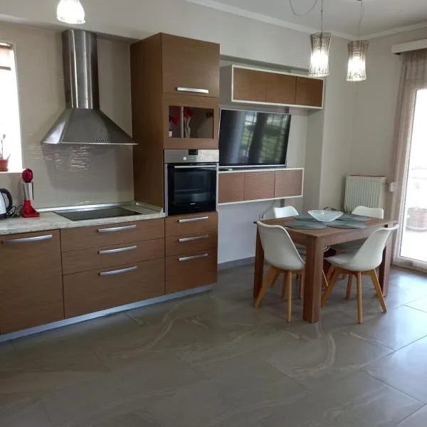 MODERN SWEET HOME WITH AMAZING VIEW!!, отель в городе Серре