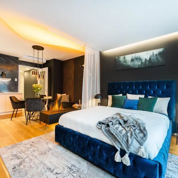MOLI Apartmán s privátní saunou - MOLO Lipno Resort, hotel in Lipno nad Vltavou
