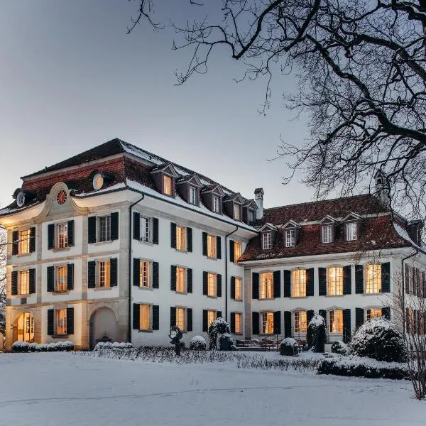 Hotel Schloss Hünigen、Konolfingenのホテル