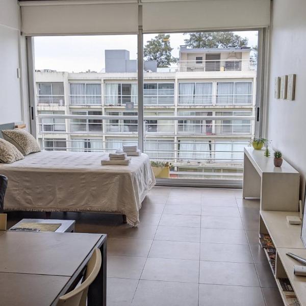 Concord Pilar "313 Almendros"# 50 m2 en Suite -living y dormitorio- de 1 a 4 huéspedes
