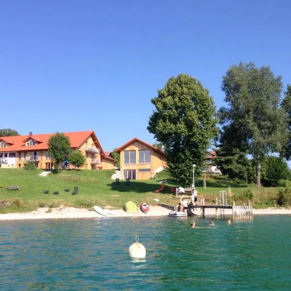 Seehotel und Appartements Schnöller, hotel a Rieden