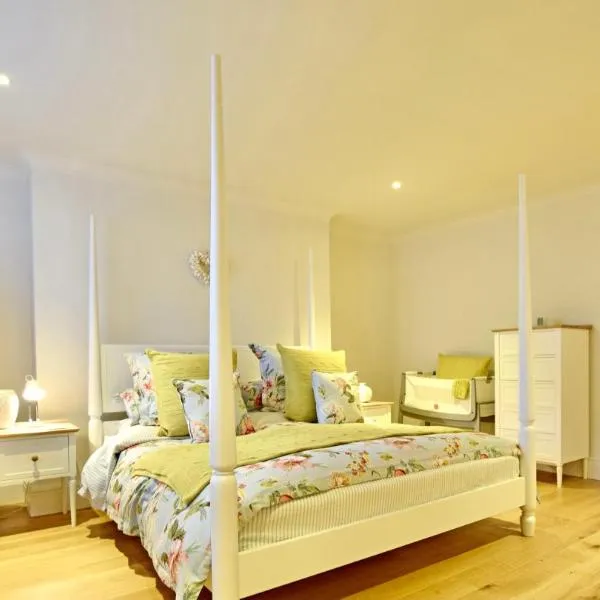 BRIGHTON BEACH APARTMENT Parking Free On-site EV, hotel in Brighton & Hove