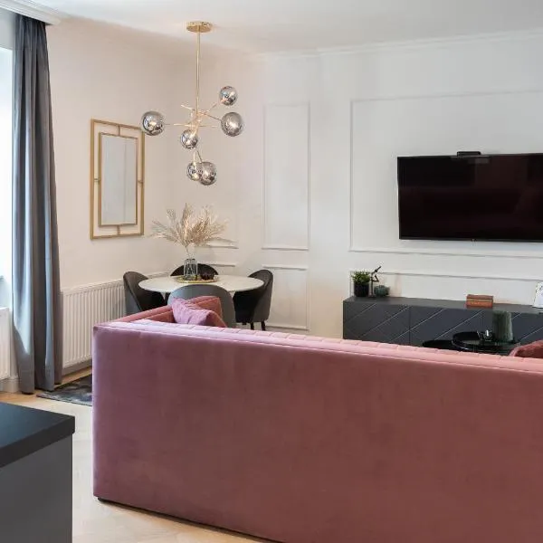 Candy Ballerina No 1 Zagreb Center - top positon Lux, hotel in Zagreb