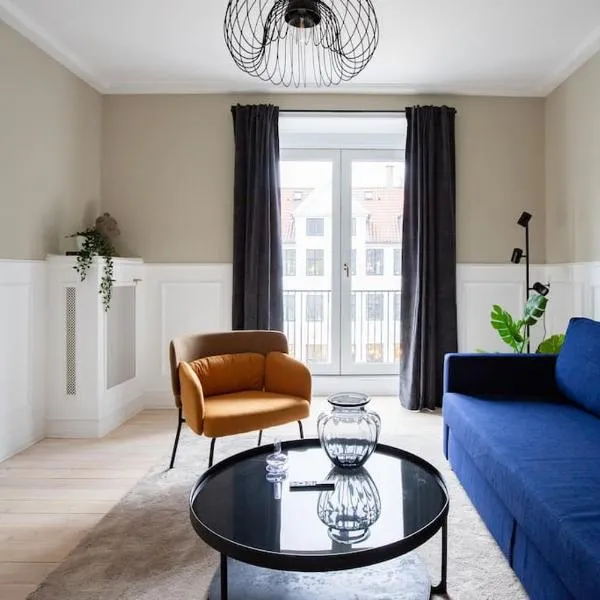Amazing luxury apartment, hotel v Kodani