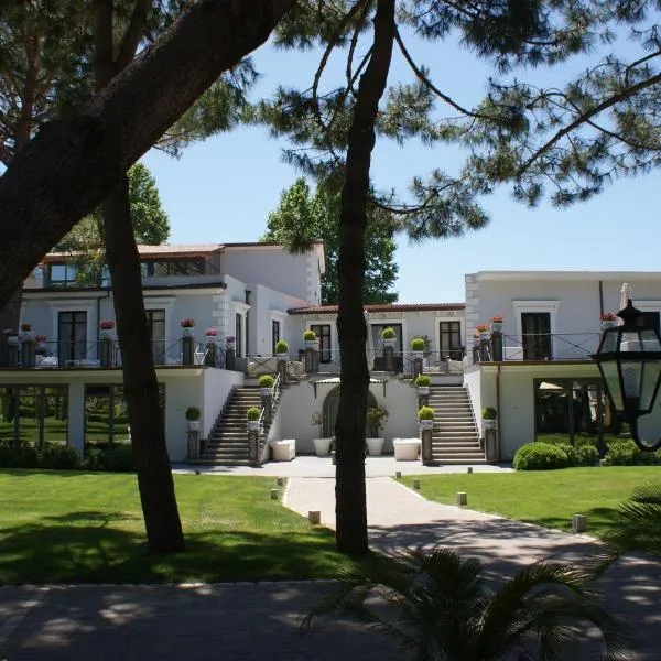 Villa Minieri Resort & SPA, hotel v mestu Nola