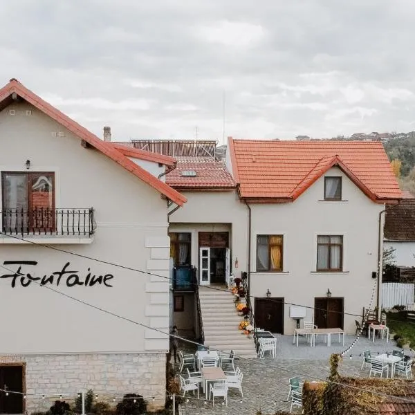 La Fontaine, hotel v destinaci Hunedoara
