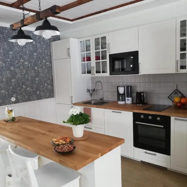 Kaptenite Kodu, hôtel à Kuri