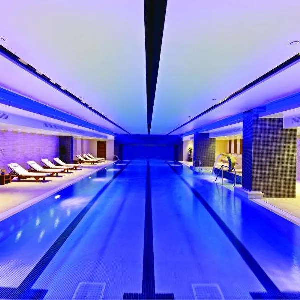 Leonardo Royal London Tower Bridge, hotel i London