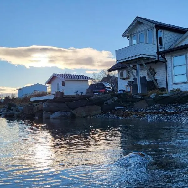 Arctic Sea house, khách sạn ở Svensby