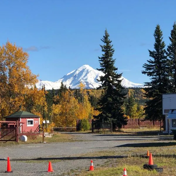 Nicolai's Mine Camp, hotel in Copper Center