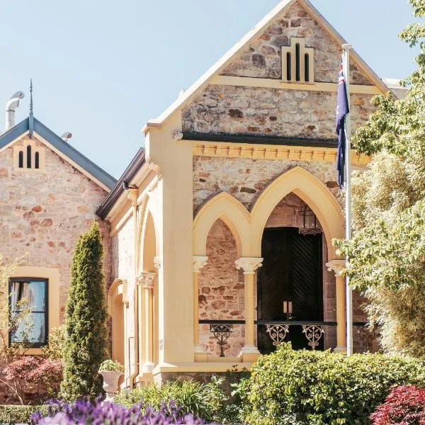 Mount Lofty House & Estate Adelaide Hills - Adults Retreat，位于阿德莱德的酒店