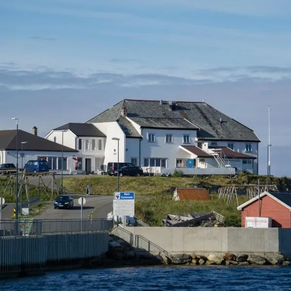 Havly Røst - Hotell og Fiskarheim, hotel i Røst