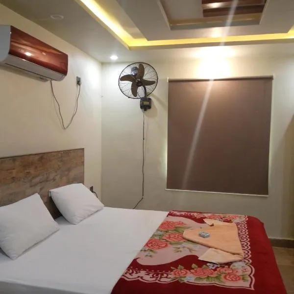 Pearl Cottage Airport, Hotel in Karatschi