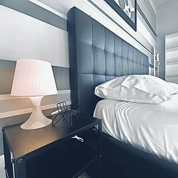 FRESH HOME, hotel in Turin