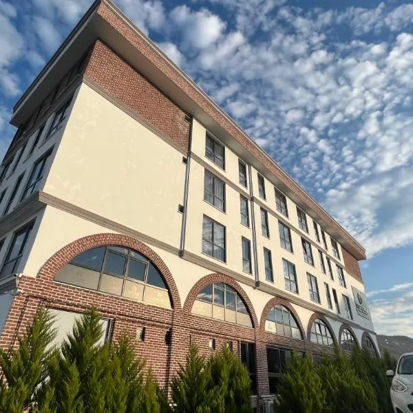 Flora Ordu Hotel Apart Suite, hotel i Ordu