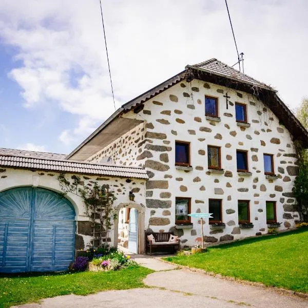 Biohof Abraham - Hofkäserei，位于Gossenreith的酒店
