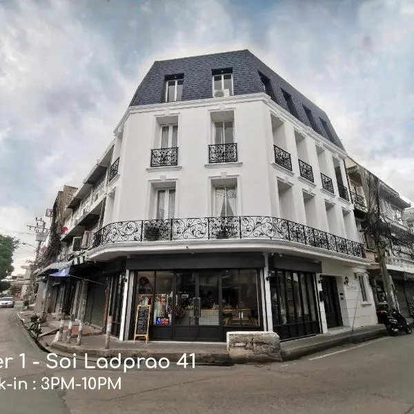 Double Bed Hotel, hotel v destinaci Bangkok