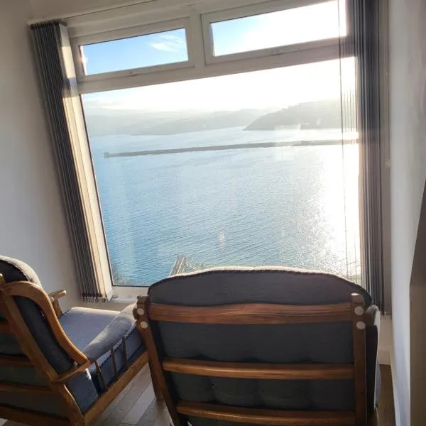 Seasidesteps, Hotel in Fishguard