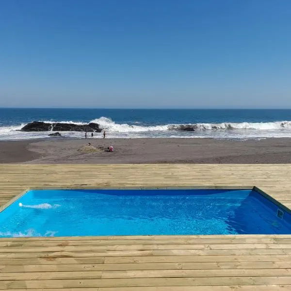 Casa MORENA by Alto Curanipe, hotel v destinaci Pelluhue