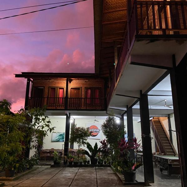 Watukarung Sackstone Guesthouse