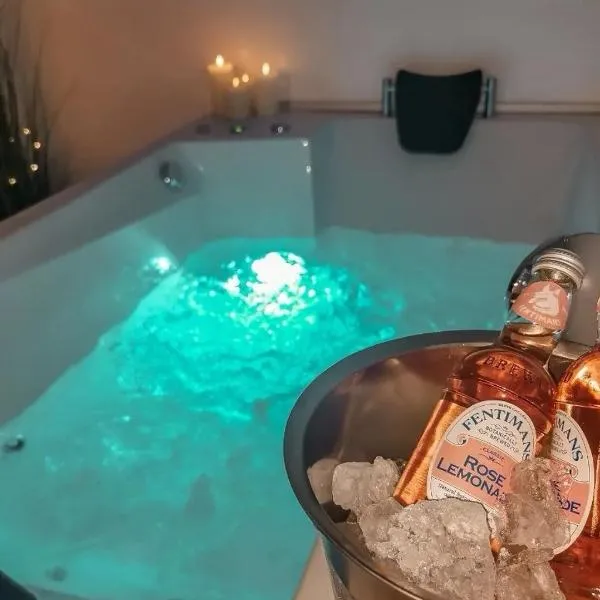 Teddy Bear Jacuzzi Spa Apartment Sarajevo, hotel en Sarajevo