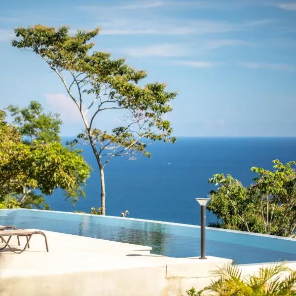 Adeluna Luxury Villas, hotel u gradu Montezuma