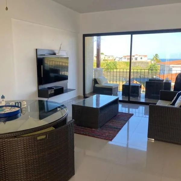 Beautiful Apartment in Vista Mar Golf, Beach & Marina, hotel in Santa Teresita