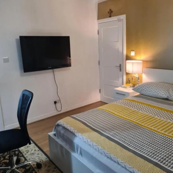 BABUS INTL, hotel a Cranford