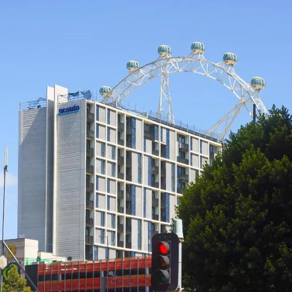 Nesuto Docklands, отель в Мельбурне