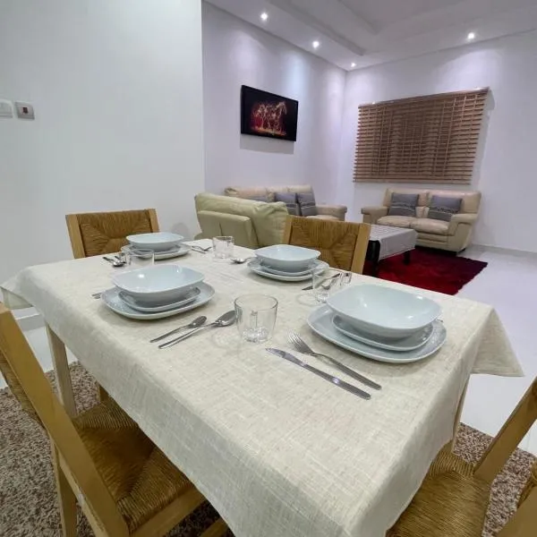 Al Qalah flats, hotel em Karrānah
