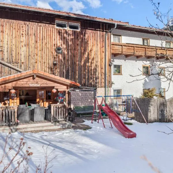 Ferienhaus Wechner, hotel in Häselgehr
