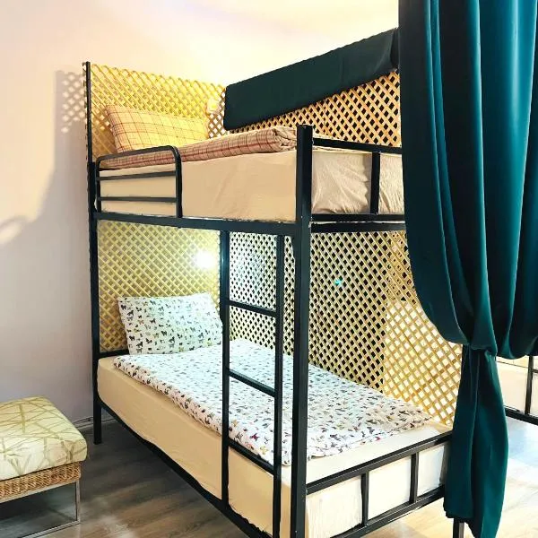 ENTER hostel, отель в Кирении