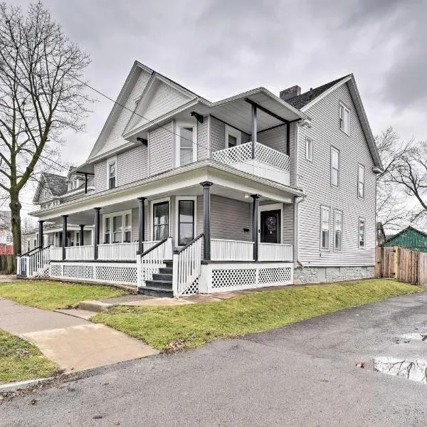 Niagara Falls Townhome Near Wineries!, hôtel à Niagara Falls