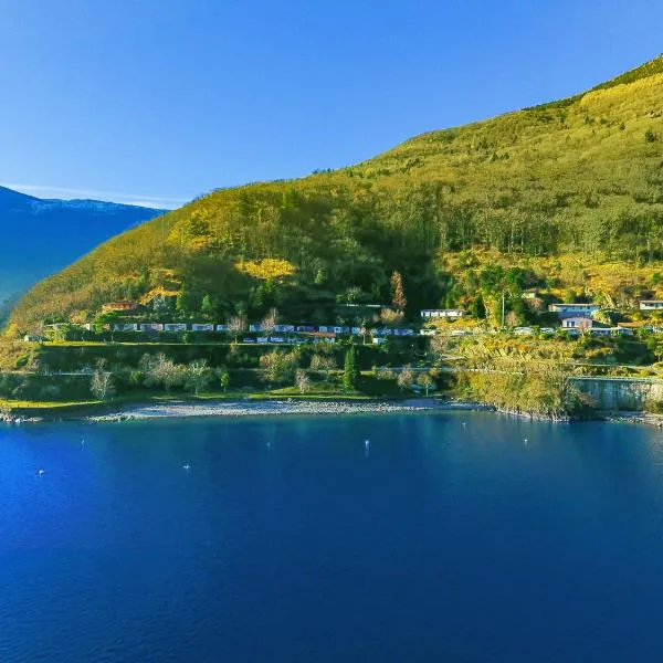 Lakeview Cannobio Camping & Resort, hotel v destinaci Cannobio
