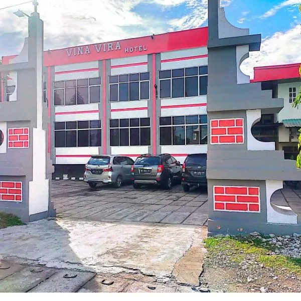 Vina Vira Hotel, отель в городе Hagu